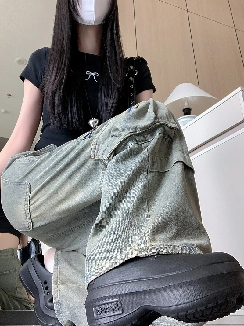 Wide-Leg Vintage Wash Multi-Pocket Jeans — Product details 9
