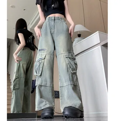 Wide-Leg Vintage Wash Multi-Pocket Jeans — view 3