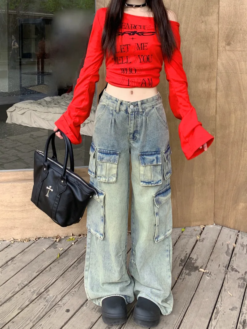 Calça Cargo pernas largas de cintura baixa com múltiplos bolsos Feminina — Detalhes do produto 2