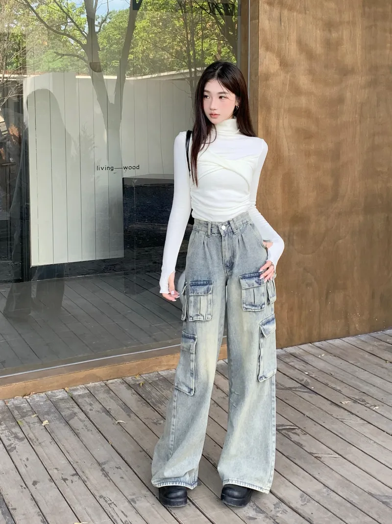 Wide-Leg Low-Rise Washed Cargo Pants — Product details 3