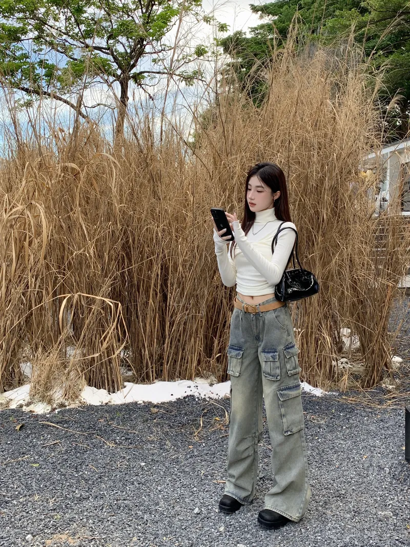 Wide-Leg Low-Rise Washed Cargo Pants — Product details 6