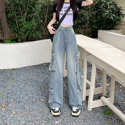 Wide-Leg Multi-Pocket Jeans — view 3