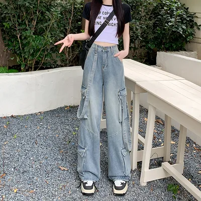 Wide-Leg Multi-Pocket Jeans — view 5