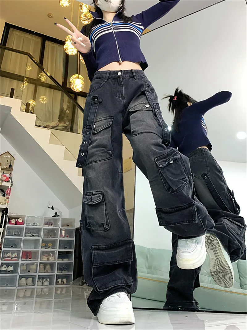 Wide-Leg Vintage Wash Multi-Pocket Jeans — Product details 6