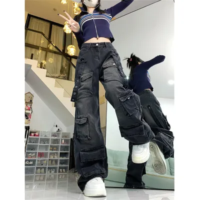 Wide-Leg Vintage Wash Multi-Pocket Jeans — view 3