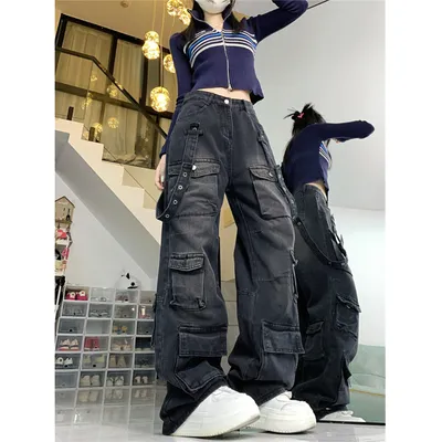 Wide-Leg Vintage Wash Multi-Pocket Jeans — view 4
