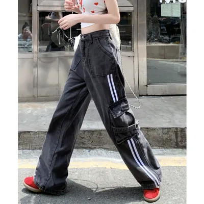 Wide-Leg High-Rise Multi-Pocket Jeans — view 3