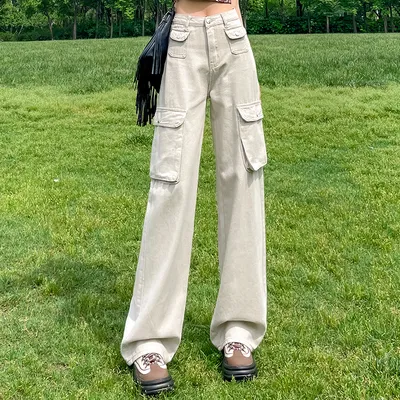 Wide-Leg Multi-Pocket Cargo Pants — view 3