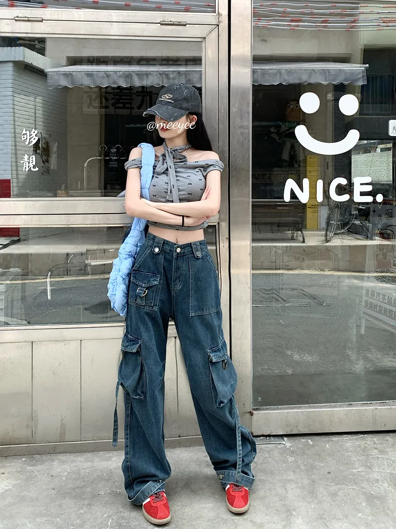 Wide-Leg High-Rise Multi-Pocket Cargo Pants — Product details 4