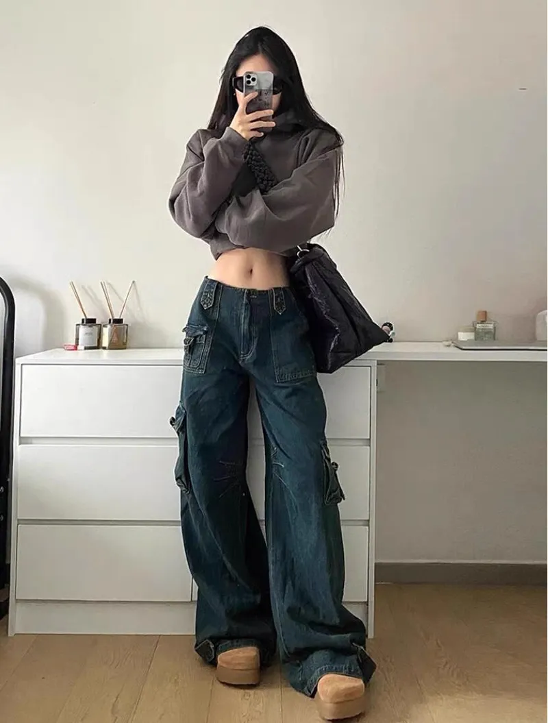 Wide-Leg High-Rise Multi-Pocket Cargo Pants — Product details 2