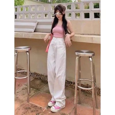 Wide-Leg High-Rise Jeans — view 5