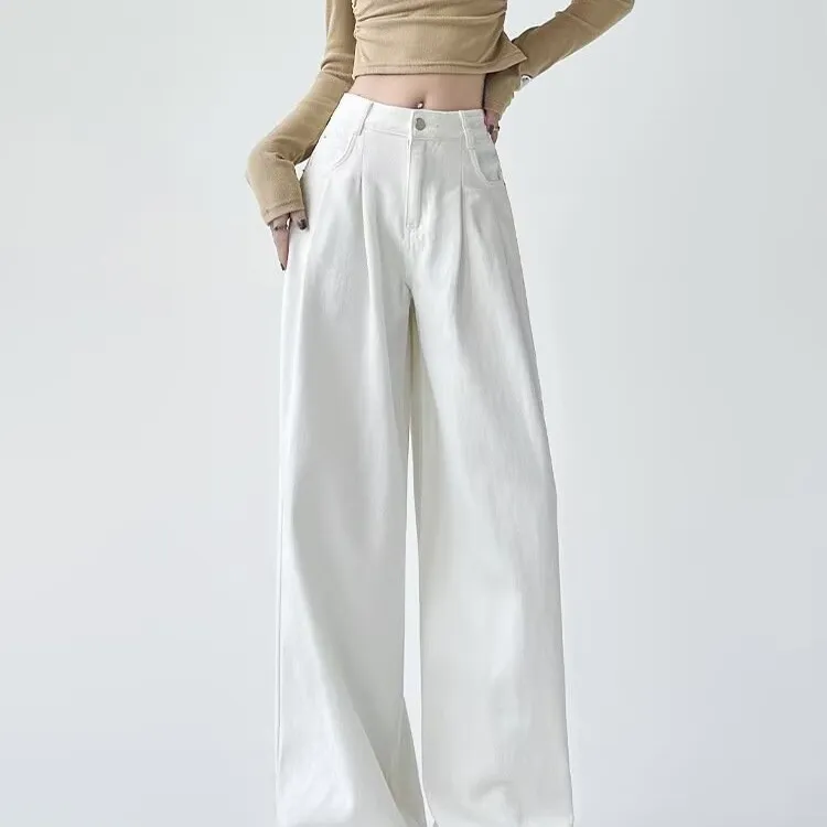 Wide-Leg High-Rise Pleated Detail Jeans — view 1