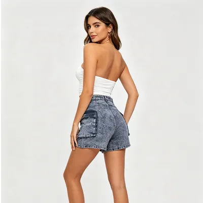 Shorts de Mezclilla con lavado bigote para mujer — view 4